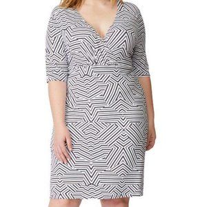 Rebel Wilson Angels Elbow Sleeve Dress NWT 3X